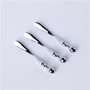 Luxurious Silver Metal Cosmetic Spatula for skin care