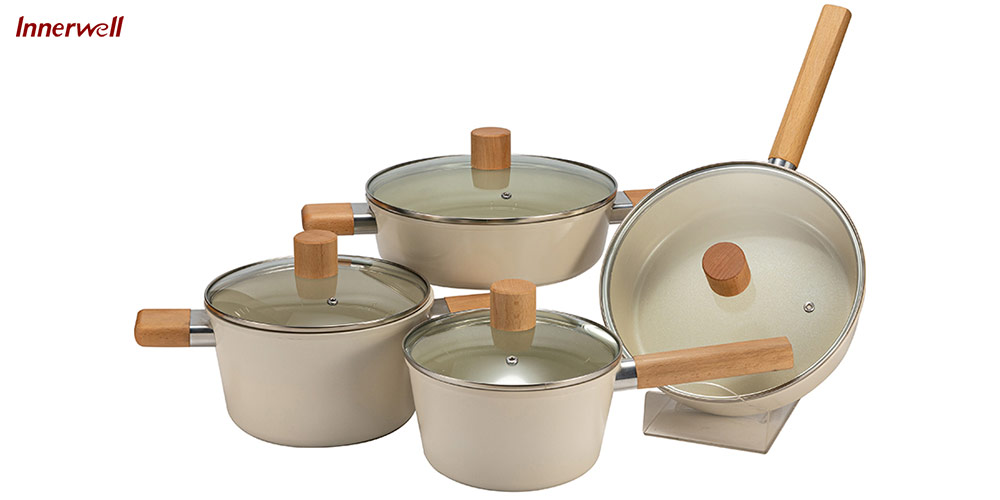 https://cdn.multi-masters.com/article/2.Forged-Aluminum-Cookware-1-1673675765257.jpg