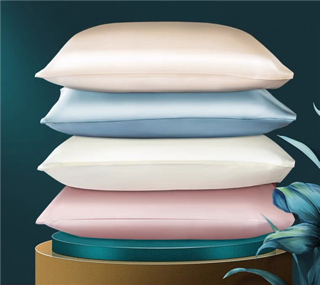 What are the benefits of silk pillowcases