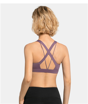 What are the tips for buying yoga set fabrics