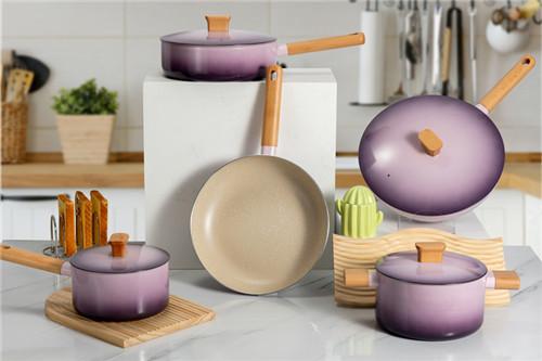 The Retro Cookware Line from Neoflam