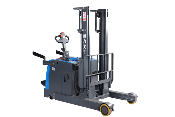 Electric forklifts