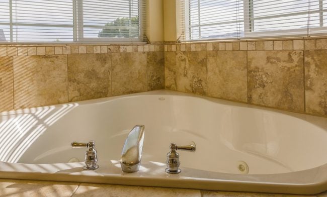 Prices for American Standard Bathtubs