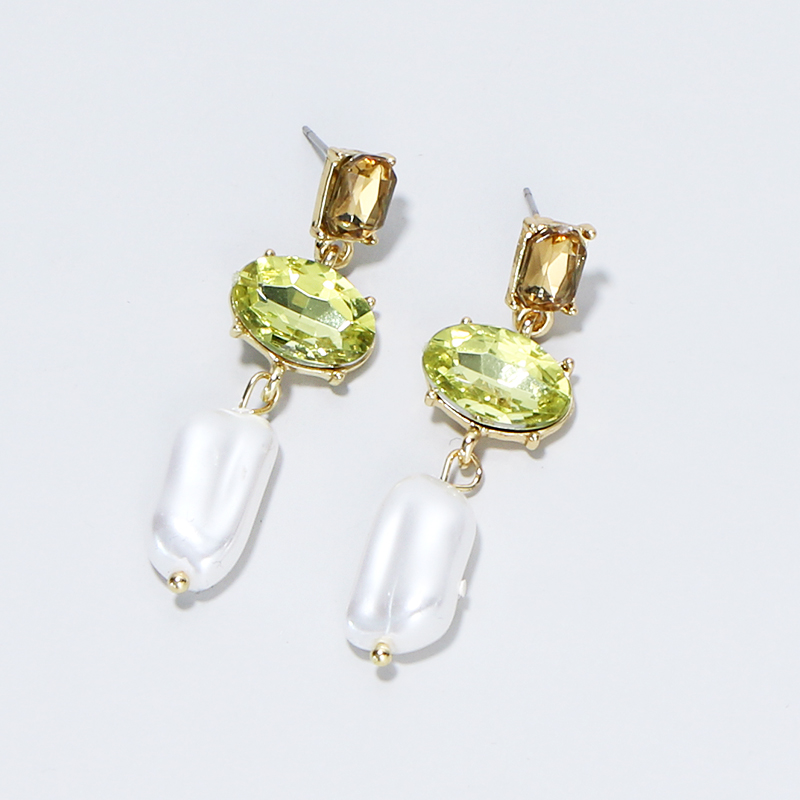 Diamond Pearl Earrings 1
