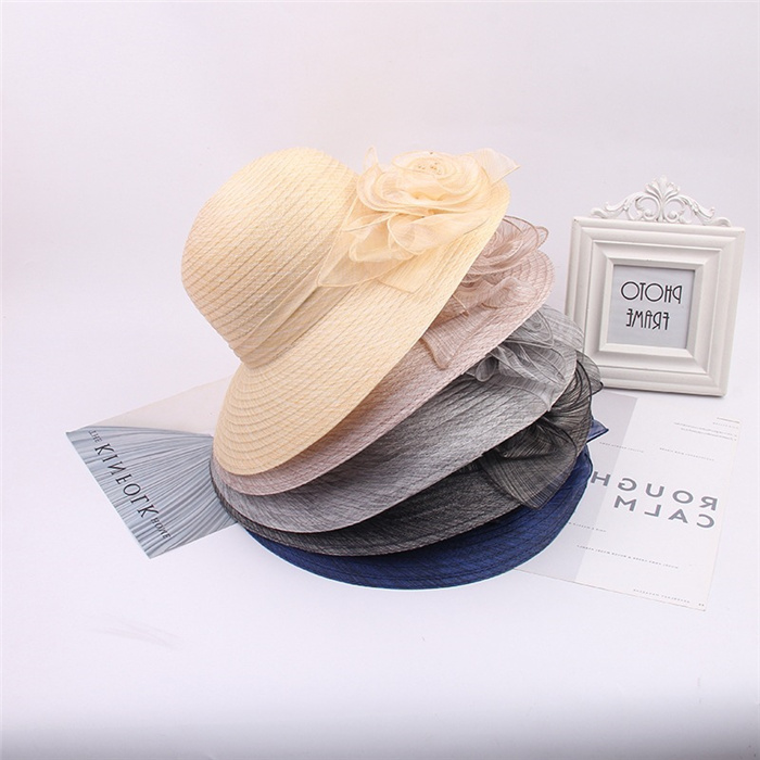 Folding beach hat