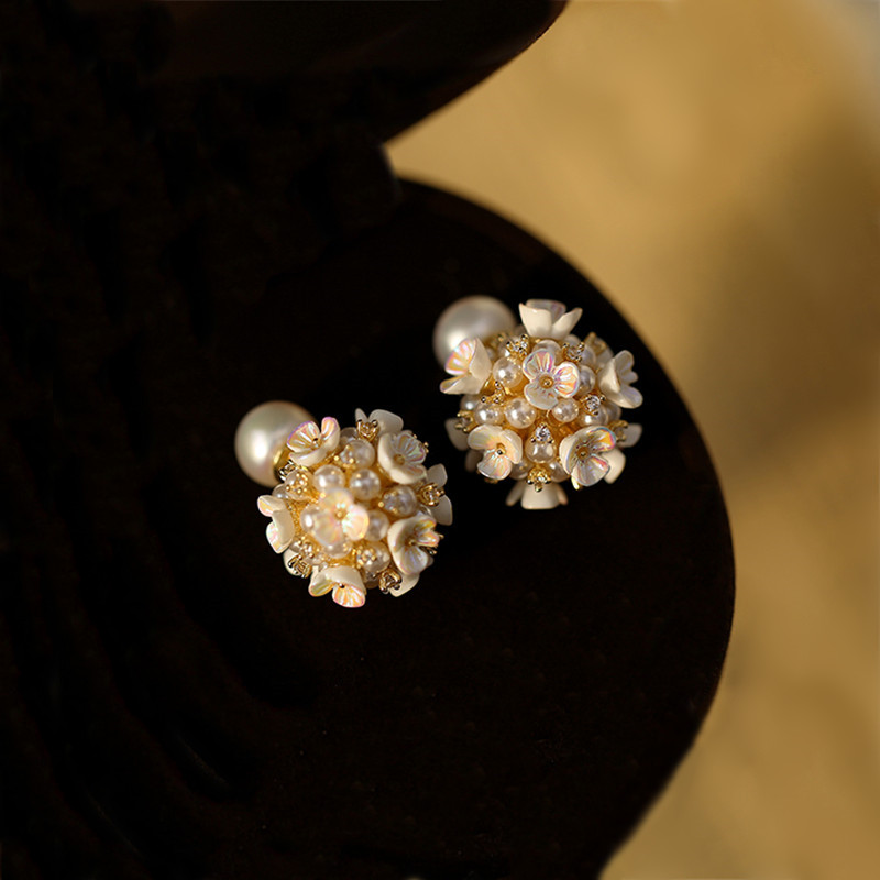 Hydrangea Flower Pearl Earrings Stud