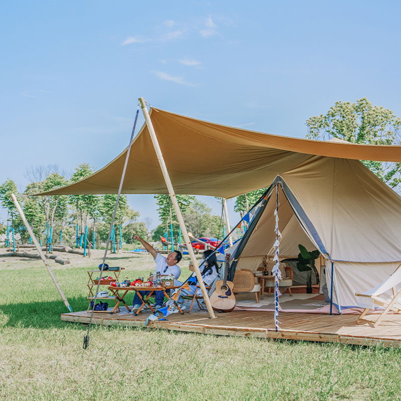 Bell tent glam camp