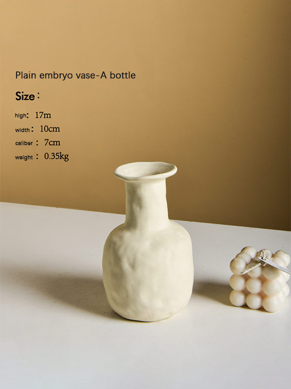 Simple plain embryo ceramic vase