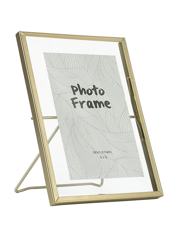 Modern geometric three-dimensional wrought iron picture frame