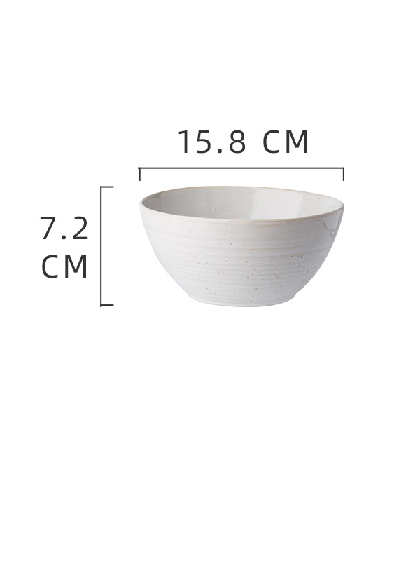 Simple porcelain dish set