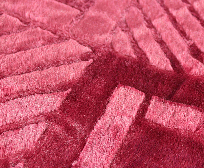 Red solid pv fur brushed blanket 1010104