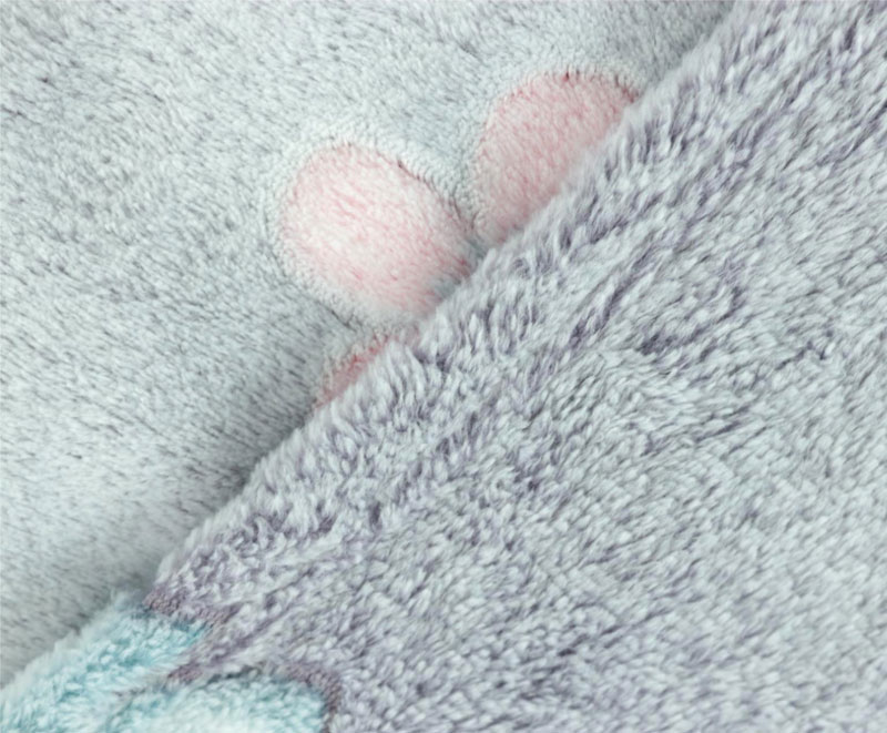 Grey chunky printed lamb fleece blanket 1060225