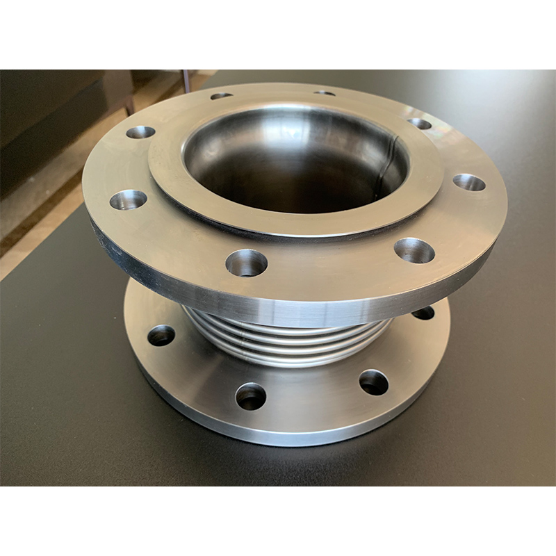 Diesel engine expansion joint