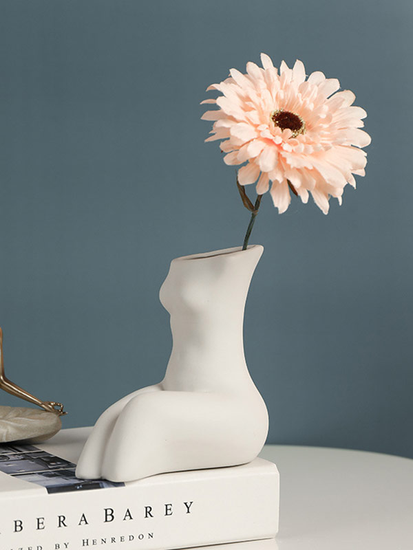 Body modeling art dried flower vase