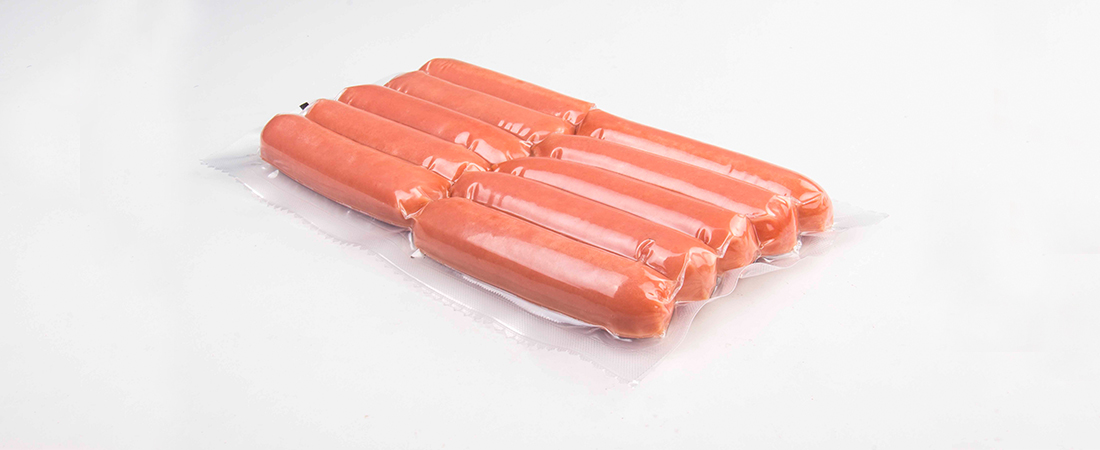 Flexible vacuum packaging for sausage