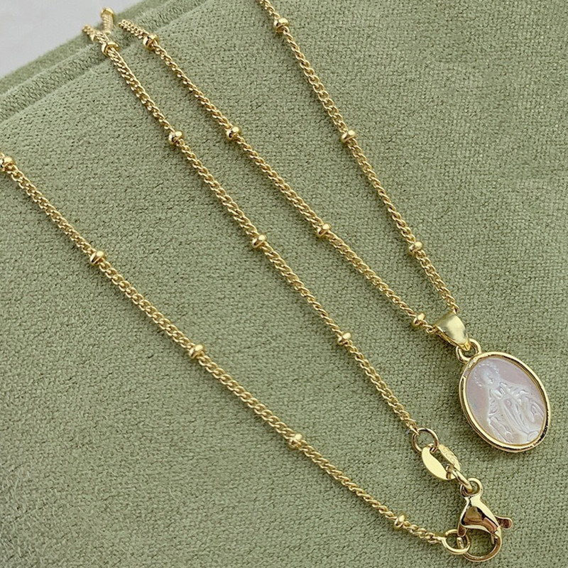Oval Shell Guadalupe Pendant Necklace