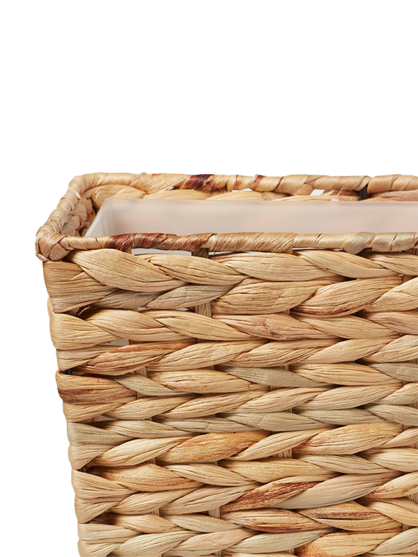 Light woven wastepaper basket