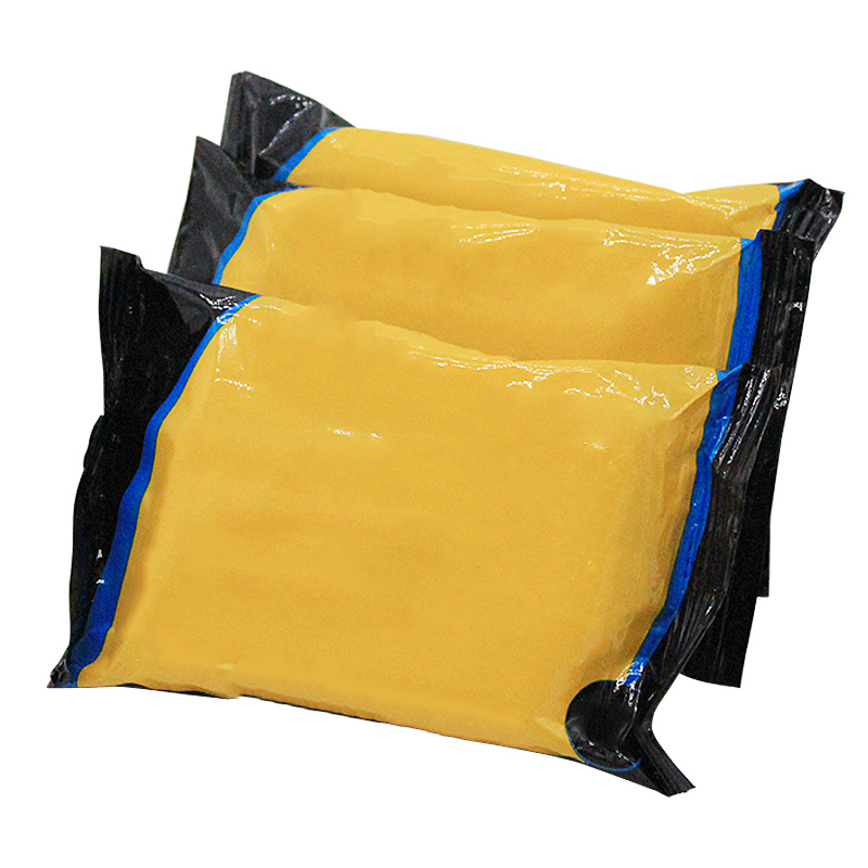 Disposable quick cleaning wipes