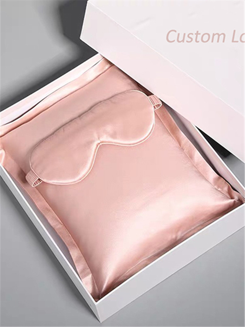 Wholesale Champagne Color Silk Eye Mask And Drawstring Pouch Bag Gift Set in Bulk  