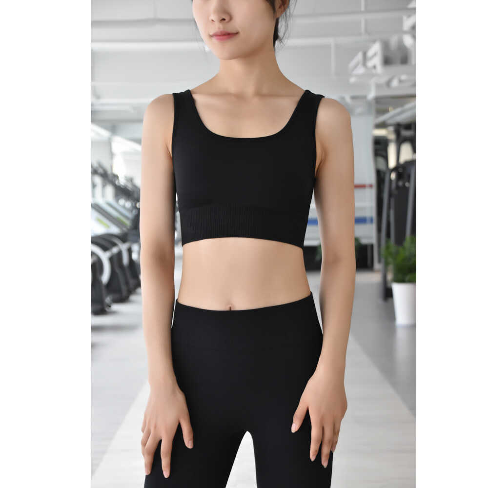Wholesale Activewear Leggings And Strappy Nylon Sports bra Sets