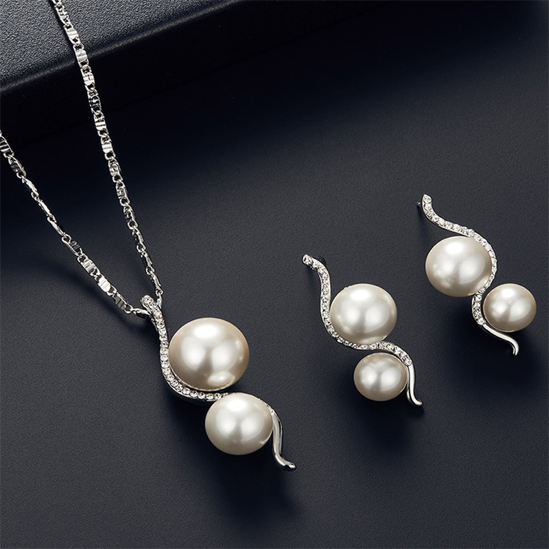 Silver Pearl Jewelry Set with Diamond Pearl Long Pendant Necklace Earrings sets for Women