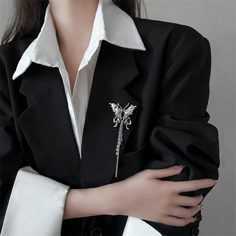 Women's butterfly collar pins