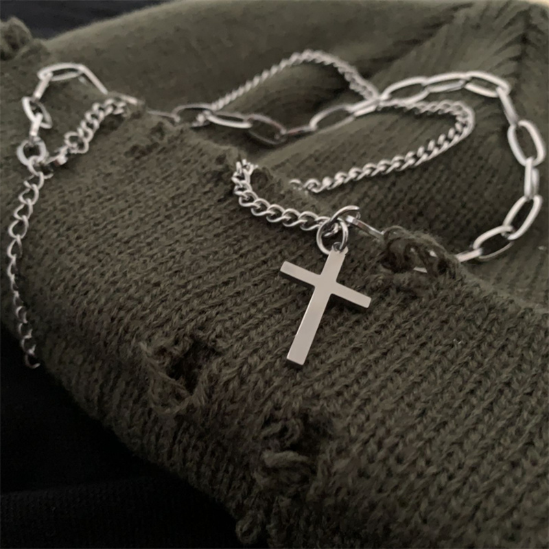 stianless steel cross necklace