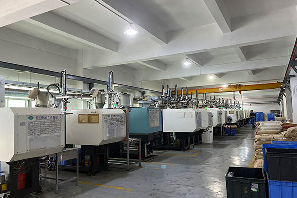 Production equipment of China Oil Diffuser Factory