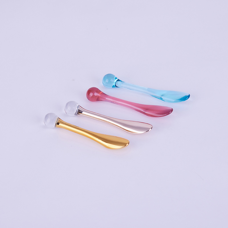  Small Massage Cosmetic Plastic Spoon