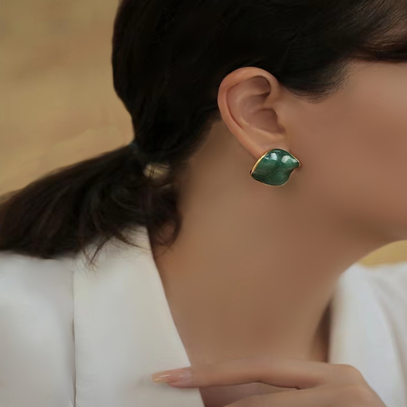 women's square stud earrings