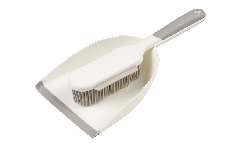 clean brush and dustpan set