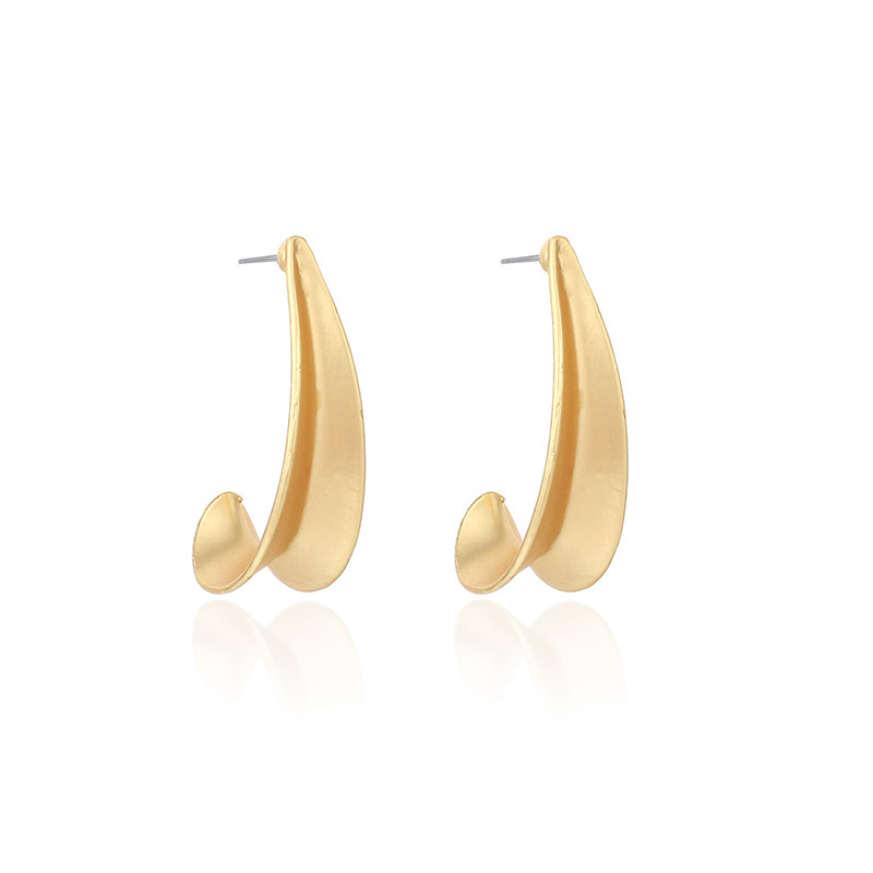 C shape cold wind metal earrings