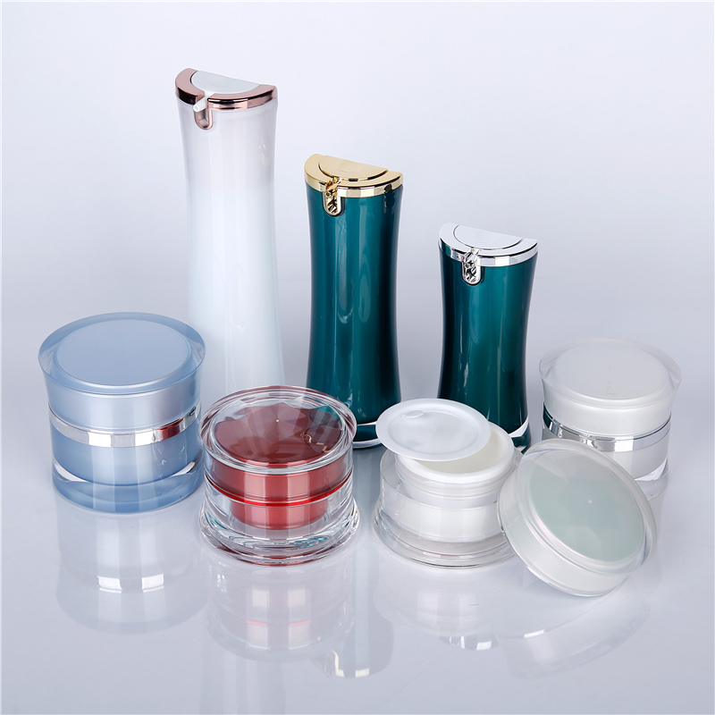 cosmetic bottle manufacturers