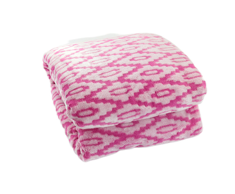 Pink diamond back printed flannel with sherpa blanket 1040719