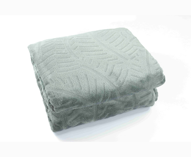 127*152cm rectangular cut flannel blanket 1030103
