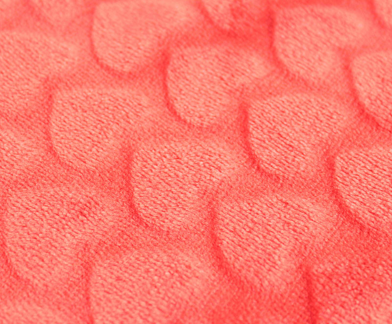 Red heart cut flannel blanket 1030105