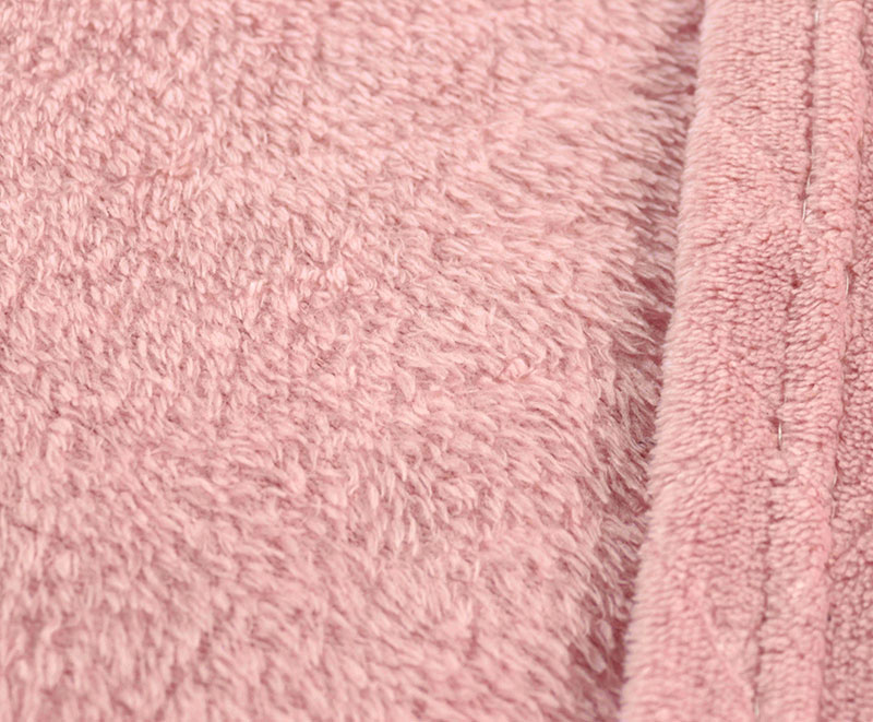 Flannel single layer cut blanket 1030108