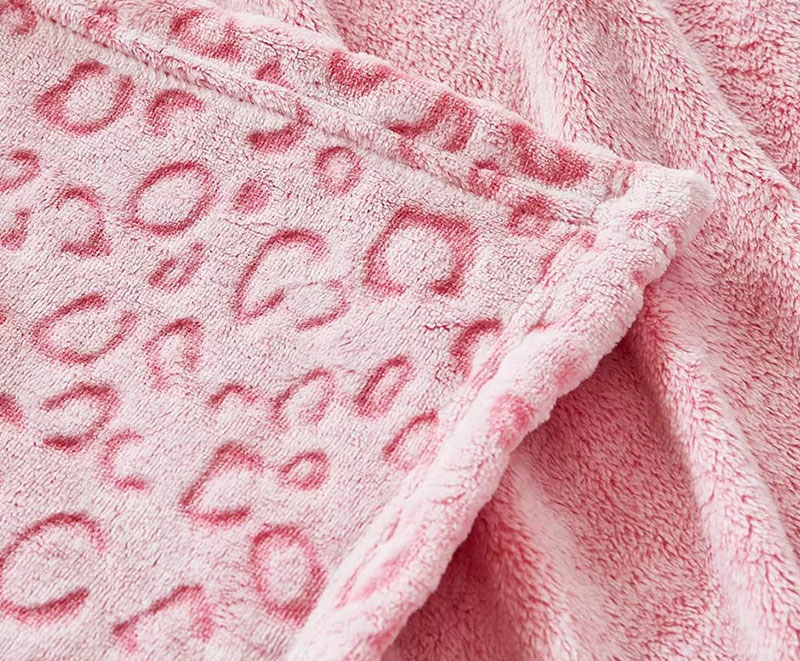 Flannel fleece pink leopard cut blanket 1030120