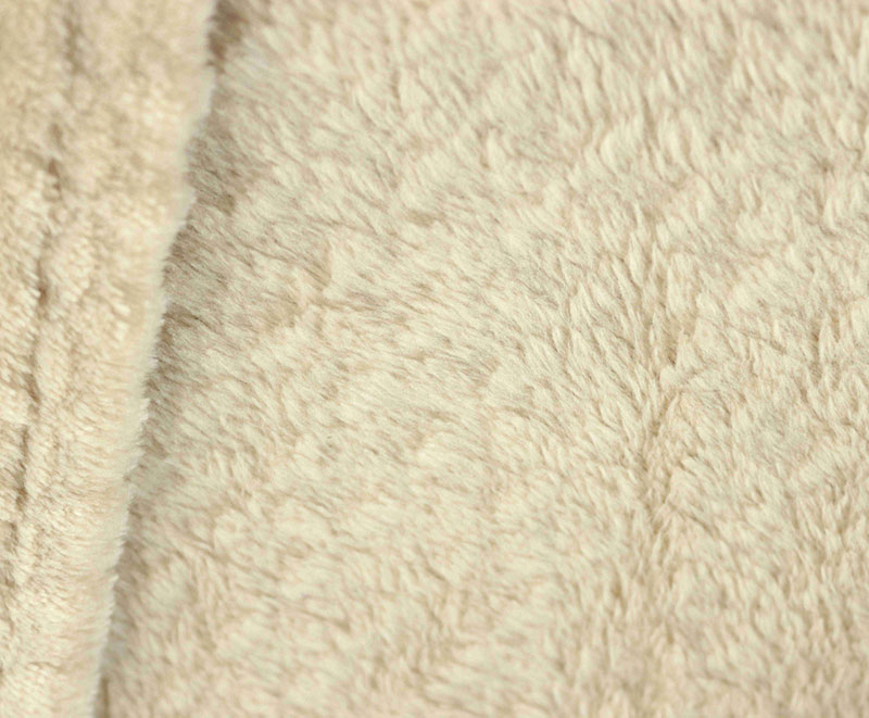 Versatile single layer flannel blanket 1030124