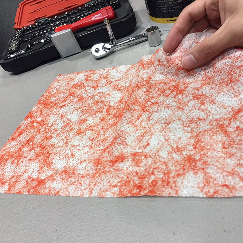 Customizable heavy duty cleaning wipes
