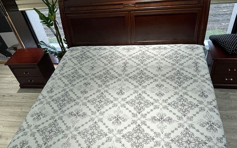 Indoor 100% polyester mattress fabric
