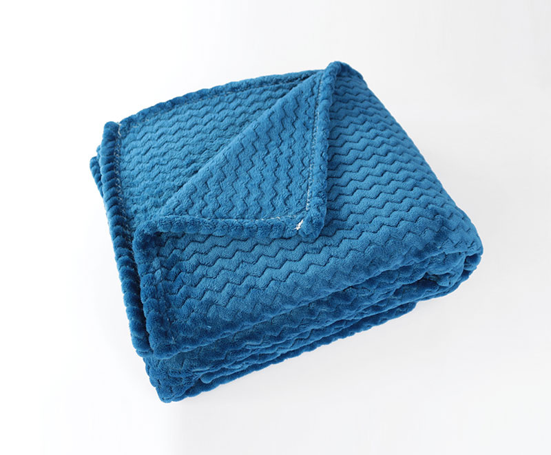 Blue ripple jacquard flannel blanket 15