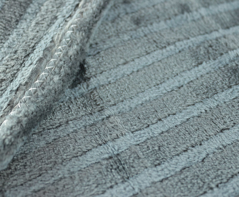 High quality skin-friendly jacquard flannel blanket 29