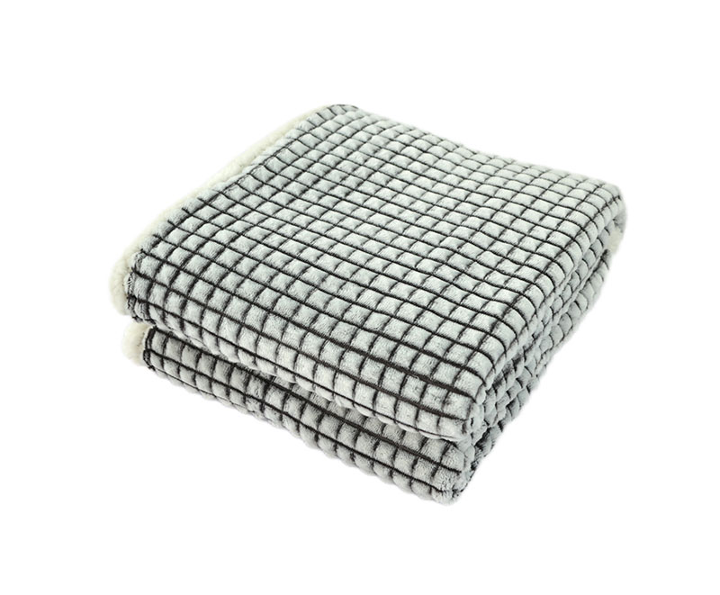 Jacquard flannel with checked sherpa blanket 06