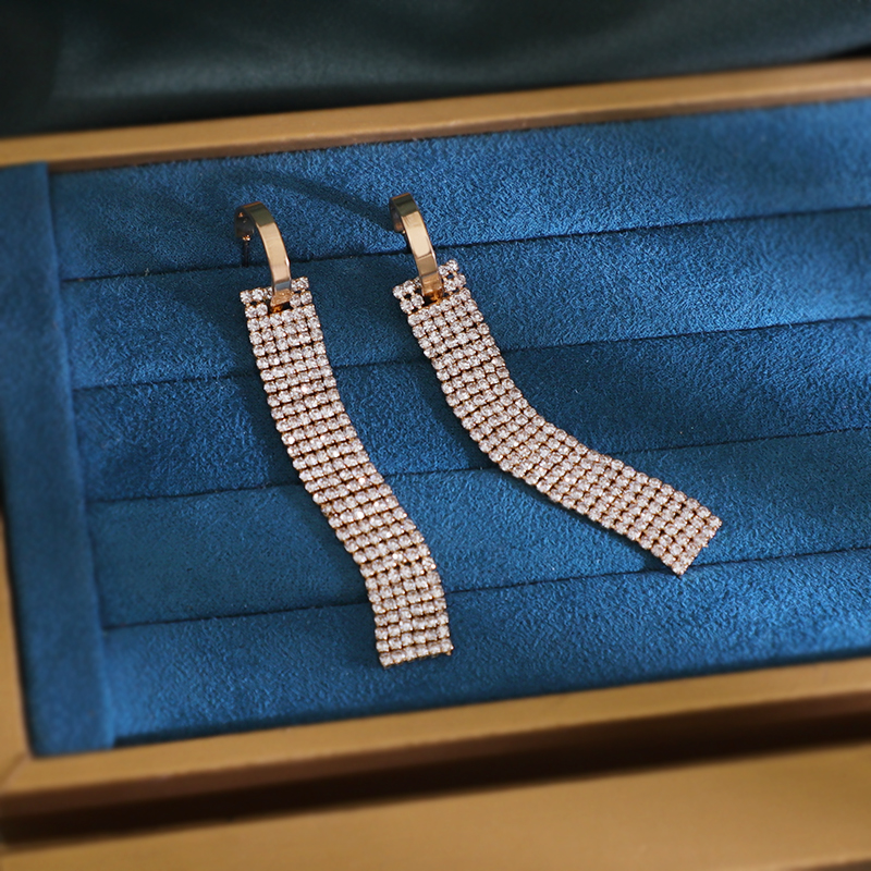New European and American Simple Golden Temperament Row Diamond C-Shaped Tassel Earrings for Women