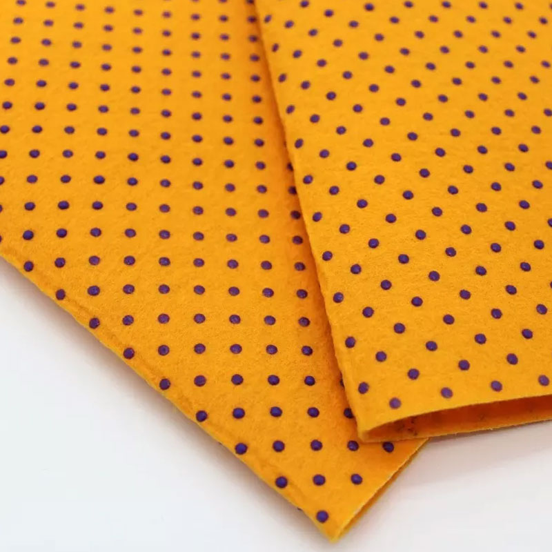 Powerful spunalce nonwoven fabric scrub cleaning cloth with pvc dots