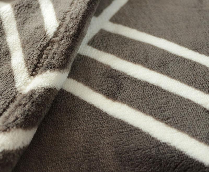 Grey striped print flannel blanket 1030516