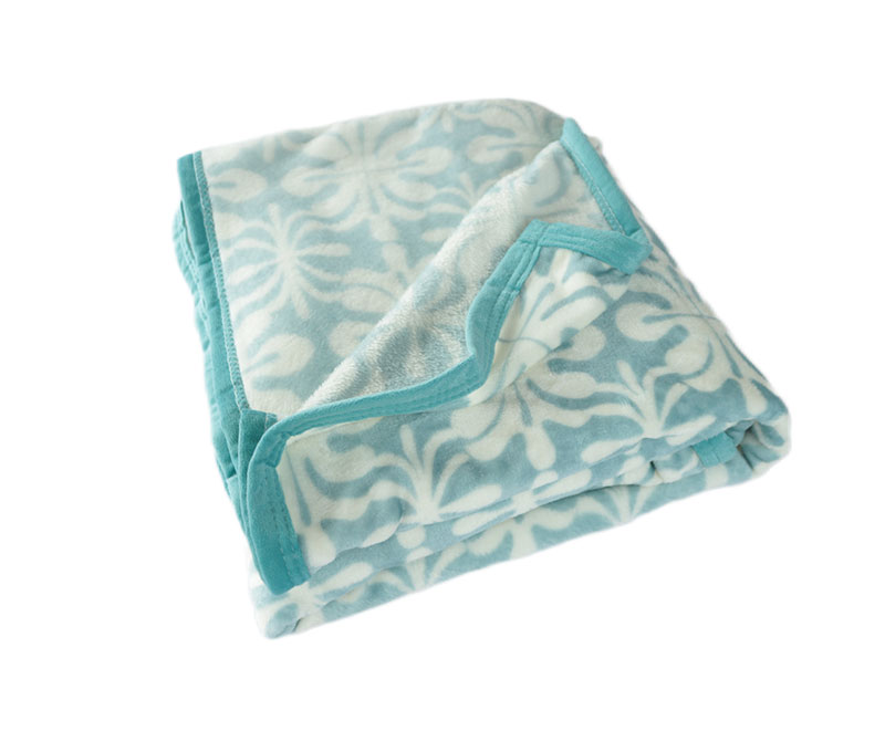 Blue floral print flannel blanket 1030525