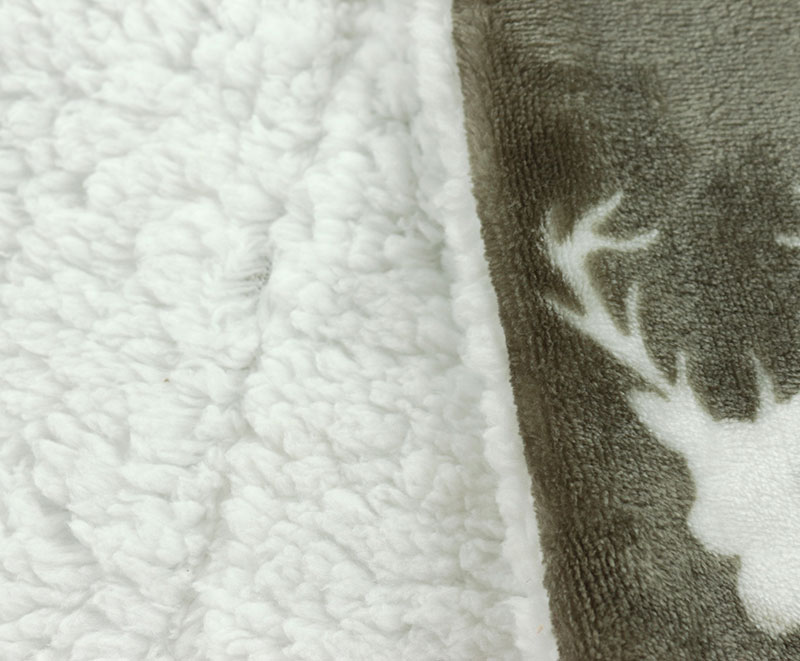 Green soft elk print flannel with sherpa blanket 1040513