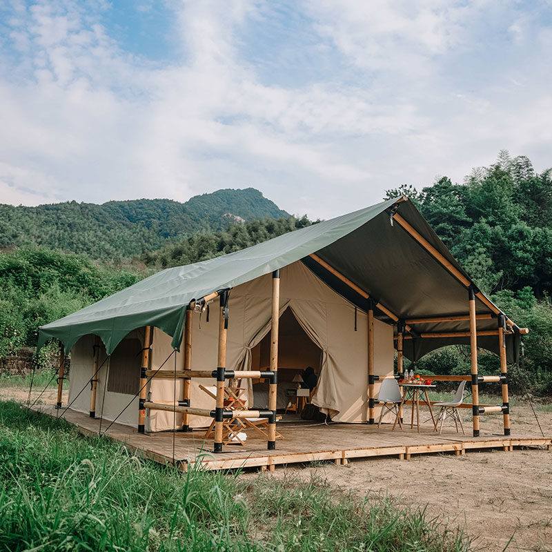 Safari tent glam camp